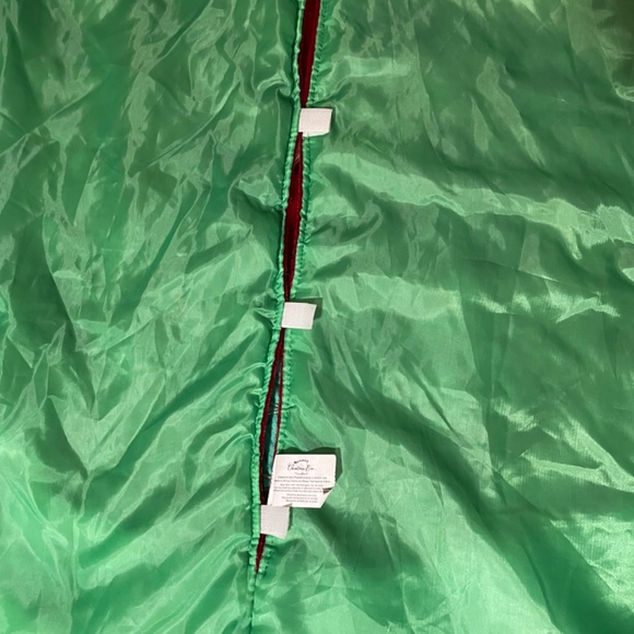 Santa's Best Christmas Eve Tree Skirt Bear Toy Soldier Red Velvet Satin Sequins - Picture 6 of 9